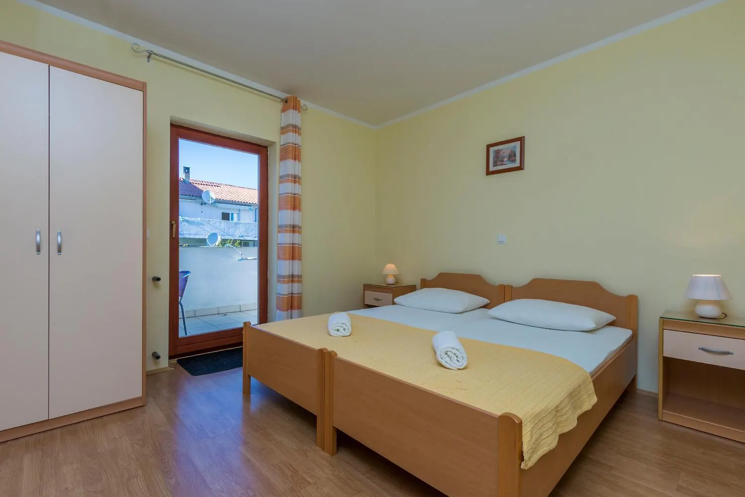 Milos Apartment Pula 0*,